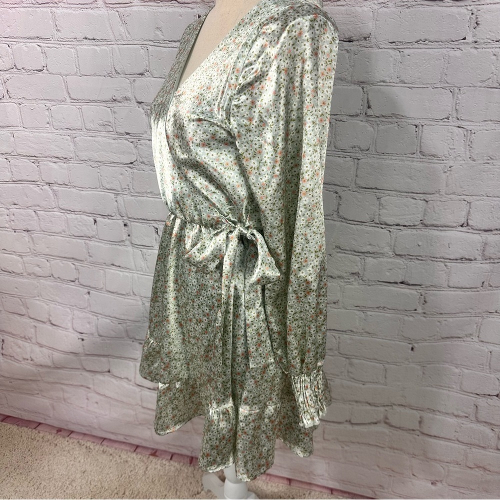Altered state women’s Easter wedding baby shower dress mini silky floral spring - Picture 3 of 16